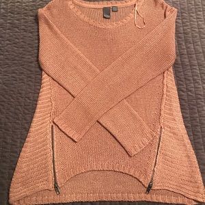FRANCESCA’S  crew neck sweater